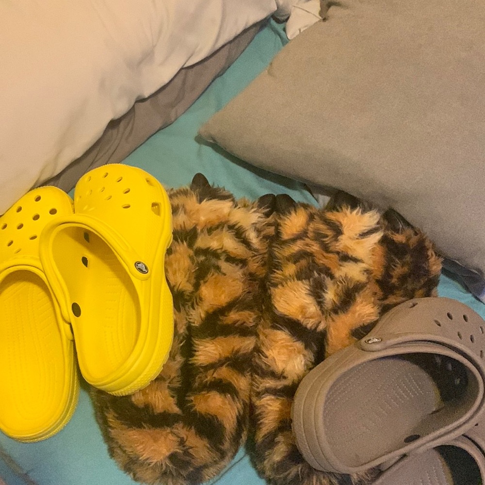 House Shoes bundle!